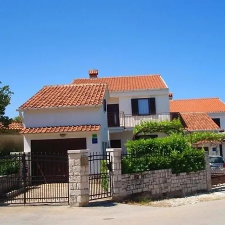 Apartment Fuer 2 Personen Ca 17 Qm In Pula-fondole, Istrien Istrische Riviera